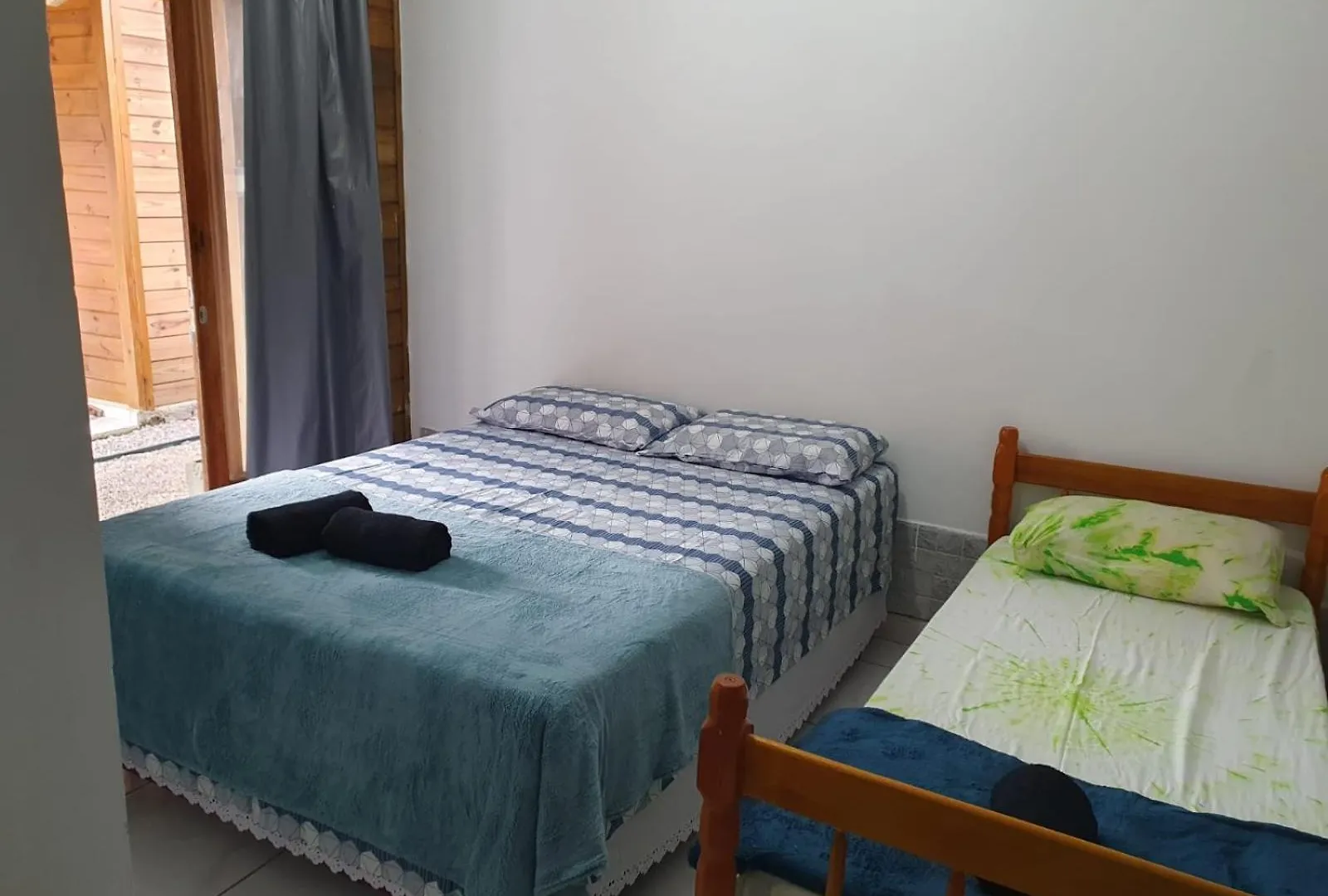 Rumah Pantai Pousada 普腊亚罗萨 2*,